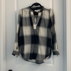 Long sleeve checkered blouse